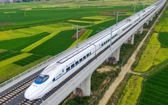 200 công nhân được đào tạo bài bản về đường sắt tốc độ cao