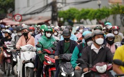 Nút giao An Phú ùn ứ, kẹt cứng khi cấm xe máy vào cao tốc TP.HCM - Long Thành - Dầu Giây