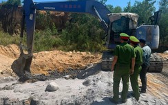 Phát hiện ba doanh nghiệp ở Quảng Ngãi đổ chất thải ra môi trường