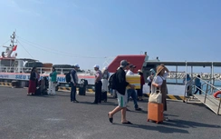 Tạm dừng hoạt động tàu khách tuyến Sa Kỳ - Lý Sơn