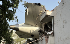 Hình ảnh thảm khốc tại hiện trường vụ rơi máy bay Ấn Độ chở 242 người