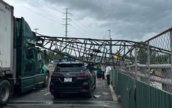 Chủ tịch TP.HCM chỉ đạo điều tra sự cố sập cần cẩu tại dự án nút giao Mỹ Thủy