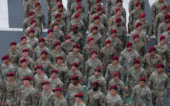 Toàn cảnh cuộc diễu binh phô diễn sức mạnh của quân đội Mỹ