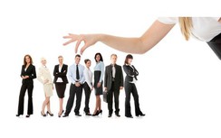 Tuyển dụng nhân tài cho nền công vụ: Cần "đúng việc, đúng người"