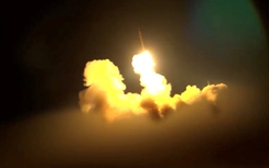 Israel nói Iran mất khả năng tấn công dồn dập, Tehran đáp trả bằng loạt tên lửa Sejjil