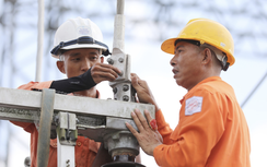 Nắng nóng gay gắt, tiêu thụ điện lập kỷ lục mới