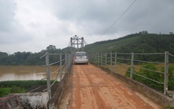 Nghệ An: Cầu treo Đò Rồng xuống cấp sau hơn 10 năm sử dụng