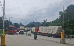 Nông sản vào mùa, lượng xe tăng nhưng cửa khẩu Lạng Sơn vẫn thông suốt