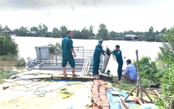 Cà Mau: Sạt lở, sụt lún làm ảnh hưởng 8 nhà dân và đường giao thông