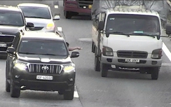 Khởi tố một chủ doanh nghiệp lái ô tô chèn ép xe tải trên cao tốc Nội Bài - Lào Cai