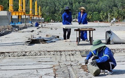 Chống nắng cho công nhân xây dựng từ những việc nhỏ nhưng thiết thực