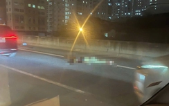 Hà Nội: Va chạm ô tô ở đường Vành đai 3 trên cao, tài xế xe máy tử vong