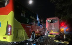 Ba xe chở hơn 100 hành khách tông liên hoàn trên đường tránh Huế, nhiều người nhập viện
