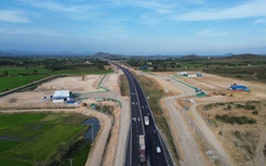 Chủ đầu tư nói gì về hư hỏng mặt đường trên cao tốc Vĩnh Hảo - Phan Thiết?