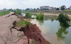 Bắc Ninh công bố tình huống khẩn cấp xử lý sự cố sạt lở đê bối sông Thương