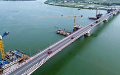 Cận cảnh cầu Gianh “chia lửa” cho cầu dài nhất trên QL1 qua Quảng Trị