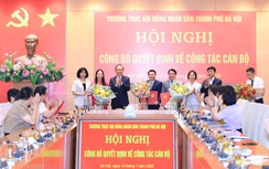 Hà Nội công bố các quyết định, nghị quyết về công tác cán bộ HĐND thành phố