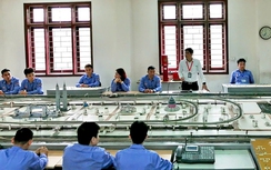 Gấp rút đào tạo nhân lực vận hành đường sắt
