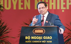 Thủ tướng: "Mỗi cán bộ ngoại giao phải là một chiến sĩ tiên phong trên mặt trận đối ngoại"