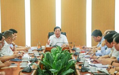 Minister Tran Hong Minh urges faster progress on sustainable transport, smart city plans