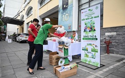 SeABank tổ chức Ngày hội đổi rác lấy quà