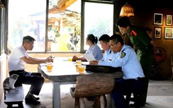 Quán ăn 'chặt chém' ở Sa Pa: Bán 1 lít rượu 700.000 đồng, bị phạt 2 triệu đồng
