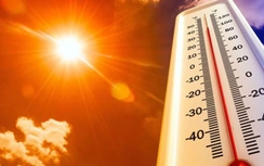Nắng nóng bao trùm cả nước, có nơi trên 38 độ
