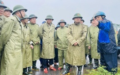 Phó Thủ tướng Trần Hồng Hà yêu cầu Thanh Hóa rà soát khu vực xung yếu chống bão