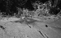 Mâu thuẫn cá nhân, thiếu niên 14 tuổi dùng dao đâm bạn cùng phố tử vong