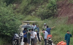 Xác minh thông tin 2 người đi xe máy qua ngầm tràn bị lũ cuốn ở Lạng Sơn