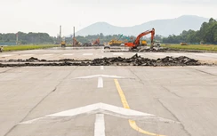 Sớm thống nhất phương án đầu tư kéo dài đường băng sân bay Vinh