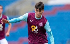 Đại gia V-League ký hợp đồng với sao Việt kiều từng khoác áo Burnley