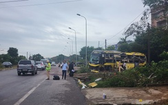 Ô tô khách tự lật ở Hà Tĩnh, 9 người tử vong, nhiều người bị thương