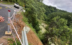 Quảng Trị: Khẩn cấp khắc phục đoạn quốc lộ 9E bị sạt lở do mưa bão
