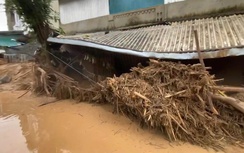 Sơn La: Mưa lũ ập về trong đêm làm hai người chết, hai người mất tích