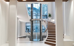 Bộ Nội vụ nói gì về thử nghiệm thiết bị thang máy tại Việt Nam?