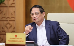 Thủ tướng: Đẩy nhanh tiến độ hoàn thành 3.000 km cao tốc, 1.000 km đường ven biển