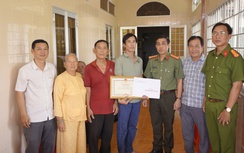 Cà Mau: Tặng bằng khen cho Tổ phó tổ an ninh bị thương khi làm nhiệm vụ