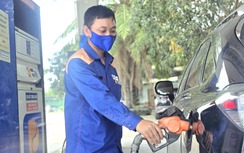 Giá xăng đảo chiều tăng, bất ngờ giá bán E10