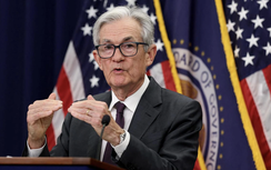 Fed giữ nguyên lãi suất bất chấp áp lực từ Tổng thống Donald Trump