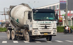 TP.HCM: Nữ tài xế xe ôm công nghệ bị xe bồn cán tử vong thương tâm