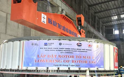 Hạ đặt thành công Rotor tổ máy số 1: Dự án thủy điện Hòa Bình mở rộng tăng tốc