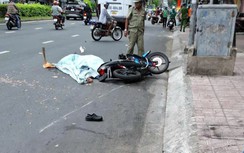 Va chạm với xe khách, người đàn ông tử vong thương tâm 