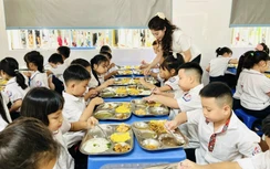 100% học sinh tiểu học được hỗ trợ bữa ăn bán trú tại Hà Nội