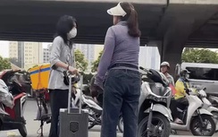 Hà Nội: Người bán trà đá đuổi cô gái khỏi vỉa hè bị phạt 2,5 triệu đồng