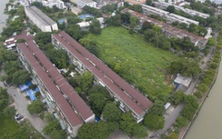 TP.HCM: Cư dân Thanh Đa sống trong bất an, khu tái định cư lại để cỏ mọc um tùm