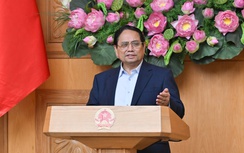 Thủ tướng: Hoàn thành xóa nhà tạm, nhà dột nát cho người có công trước ngày 27/7