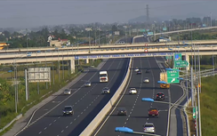 Đề xuất cấm xe tải chạy vào làn 120km/h, 100km/h trên hai tuyến cao tốc