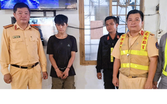 Tóm gọn thanh niên cắt trộm cáp dây điện ven cao tốc để bán mua ma túy