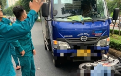 Truy tìm tài xế tông trúng hai cha con đi xe máy ở TP.HCM rồi bỏ trốn